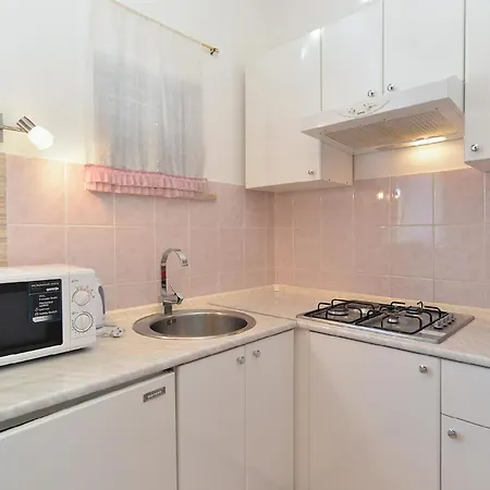 Fuer 6 Personen Ca 60 Qm In Peroj, Istrien Istrische Riviera Apartment