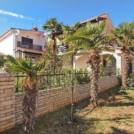 Fuer 6 Personen Ca 60 Qm In Peroj, Istrien Istrische Riviera *